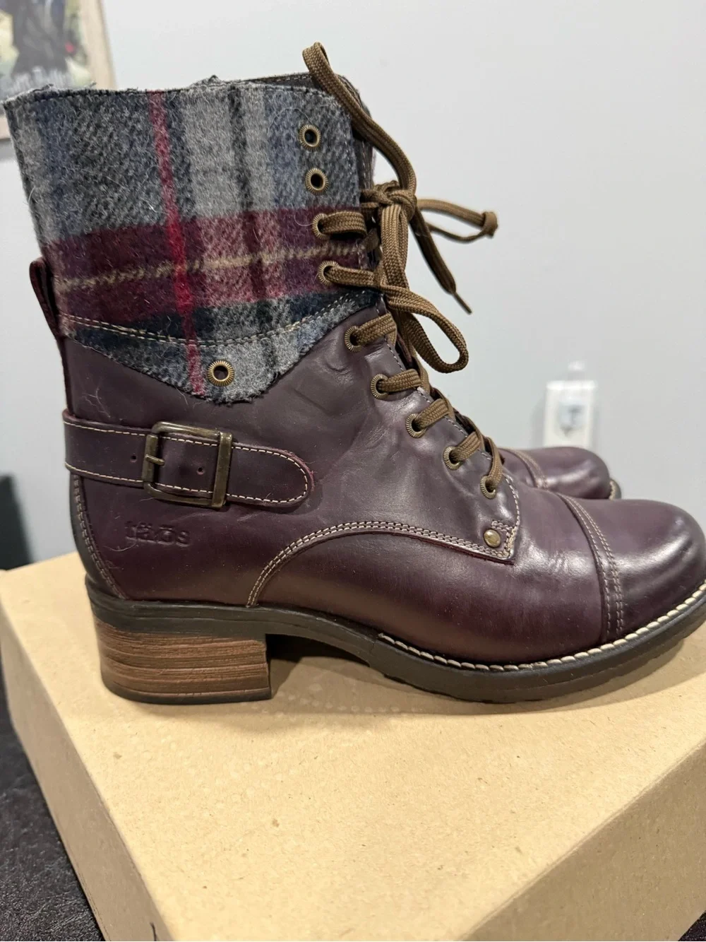 Taos Footwear Burgundy Leather Lace-Up Ankle Boots with Plaid Cuff and Buckle